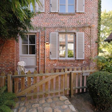 Le Jardin Découverte Conches-en-Ouche Exterior foto